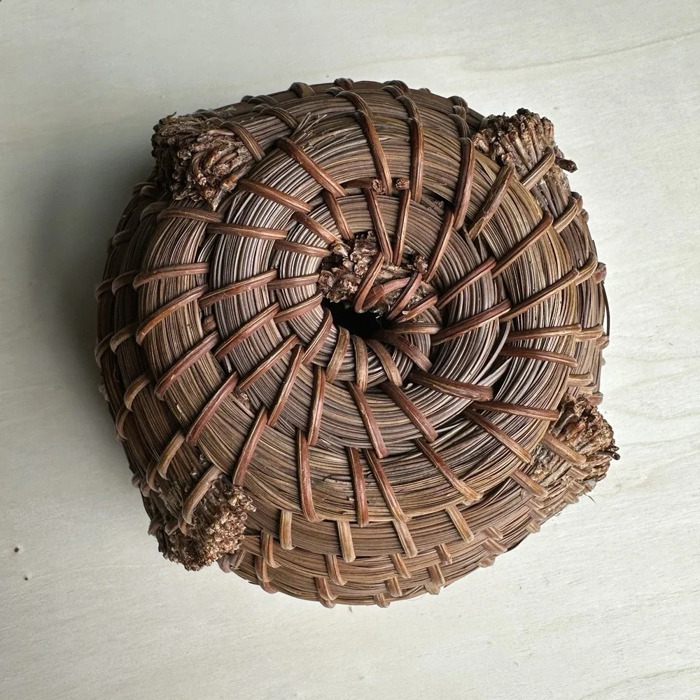 Vintage Handcrafted Coiled Brown Pine Needle Basket‎ 4.25 Inch Knobby Textured